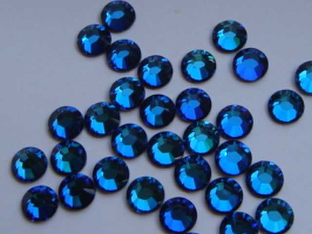 144 pieces 16ss BERMUDA BLUE Preciosa Maxima Rhinestones